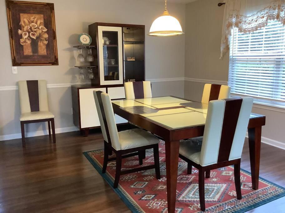 Castle Comfort Ellenwood 외부 사진