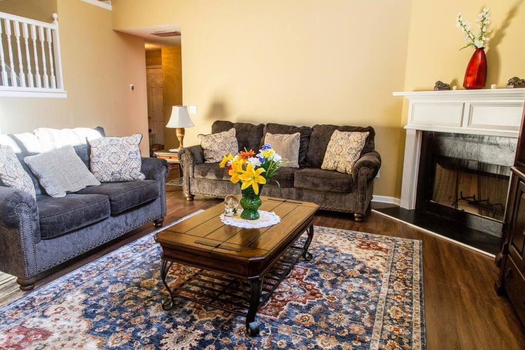 Castle Comfort Ellenwood 외부 사진